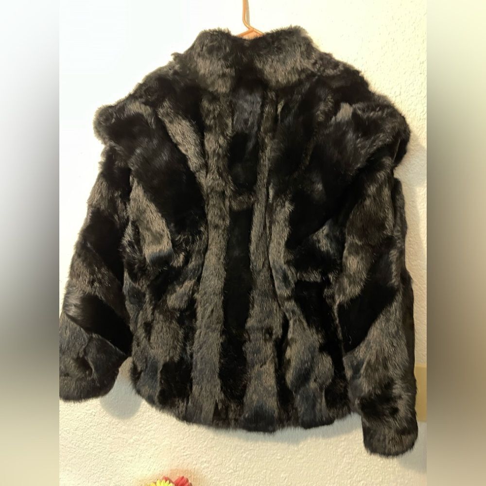 Vintage Bermans black rabbit fur coat sz M - Picture 2 of 9